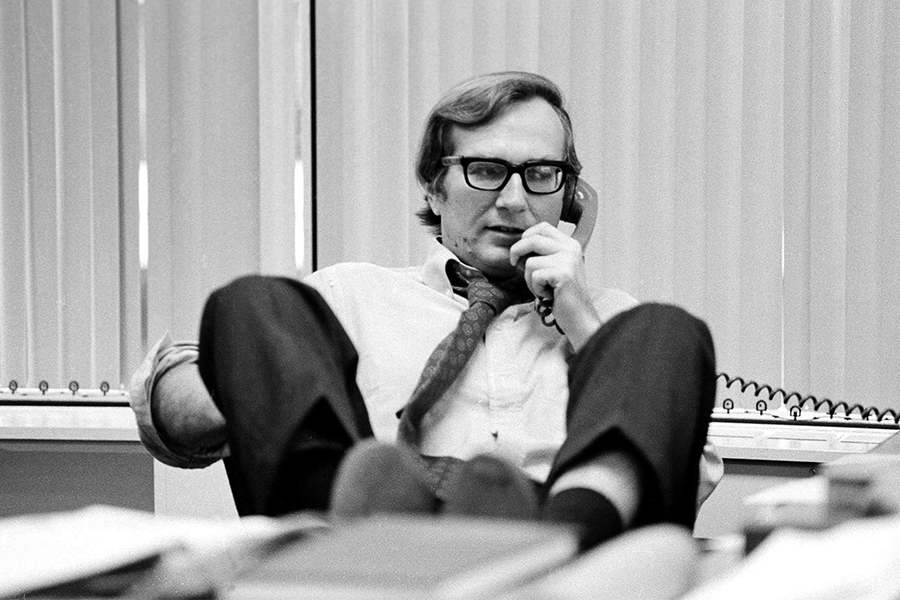 Seymour Hersh, the investigative reporter, in his office at the Washington bureau of The New York Times in 1975. (The New York Times)