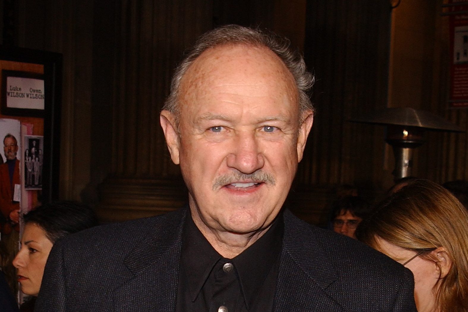 398188 16: Actor Gene Hackman attends the premiere of the film "The Royal Tenenbaums" December 6, 2001 in Hollywood, CA. (Photo by Vince Bucci/Getty Images)