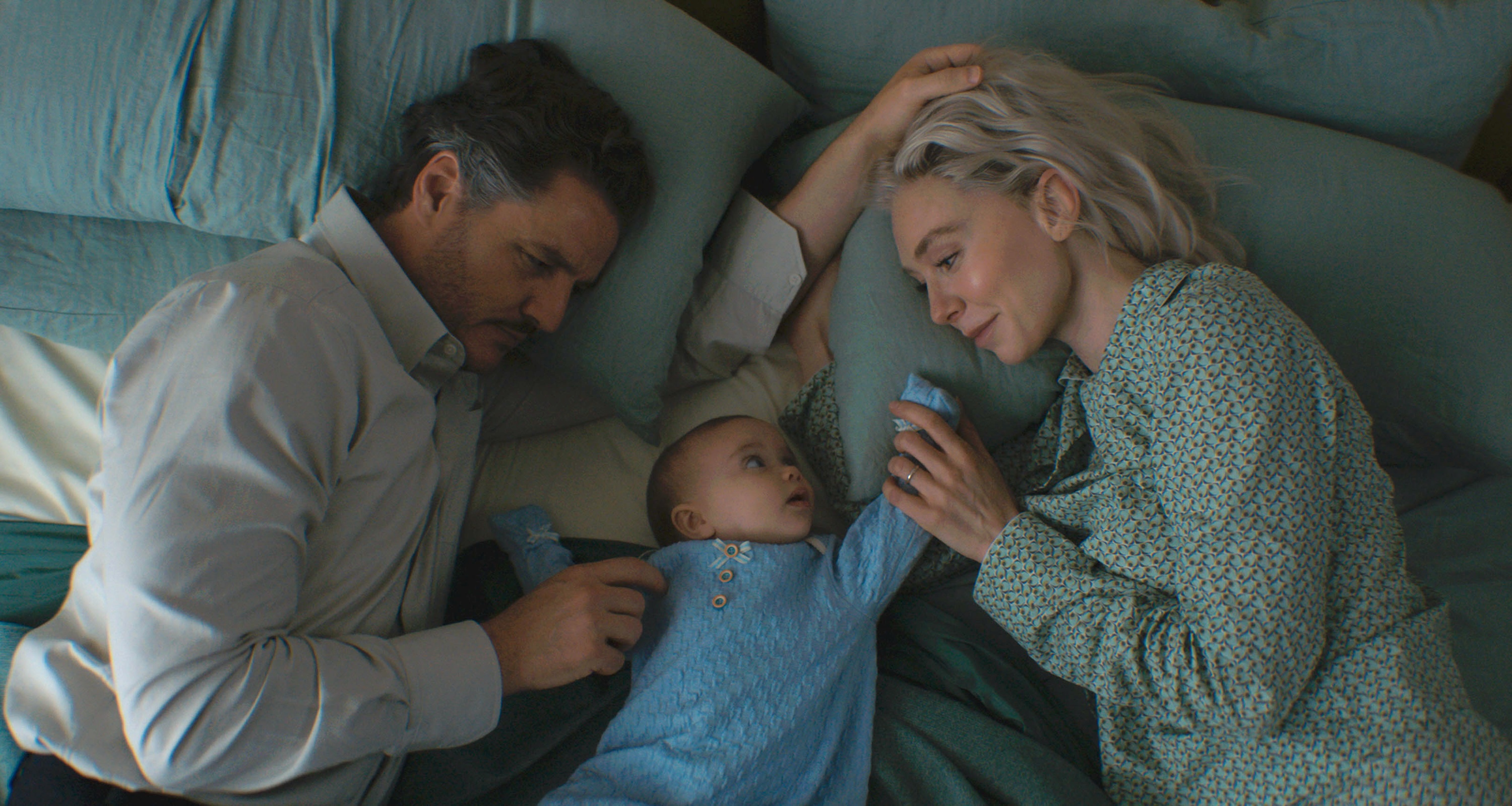 (L-R) Pedro Pascal as Reed Richards/Mister Fantastic, Ada Scott as Franklin Richards and Vanessa Kirby as Sue Storm/Invisible Woman in 20thin 20th Century Studios/Marvel Studios' THE FANTASTIC FOUR: FIRST STEPS. Photo courtesy of Marvel Studios. © 2025 20th Century Studios / © and ™ 2025 MARVEL