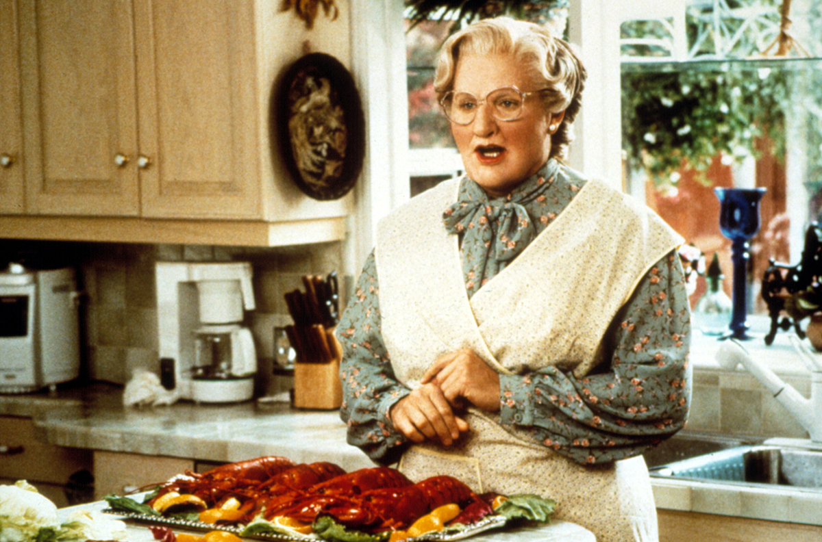 MRS. DOUBTFIRE, Robin Williams, 1993, TM & Copyright (c) 20th Century Fox Film Corp. All rights reserved.
