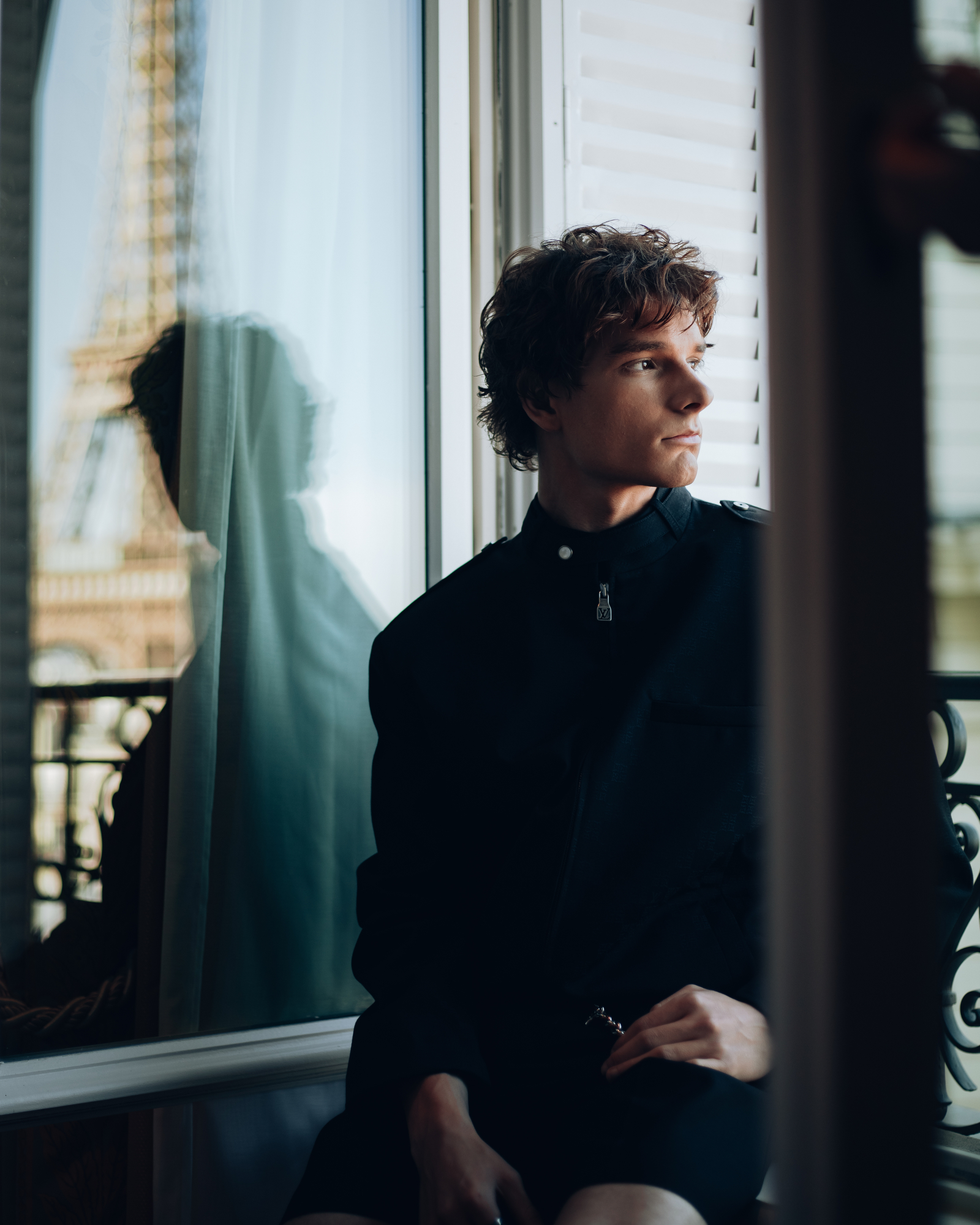 Mason Thames gets ready for Louis Vuitton Spring 2026 in Paris.