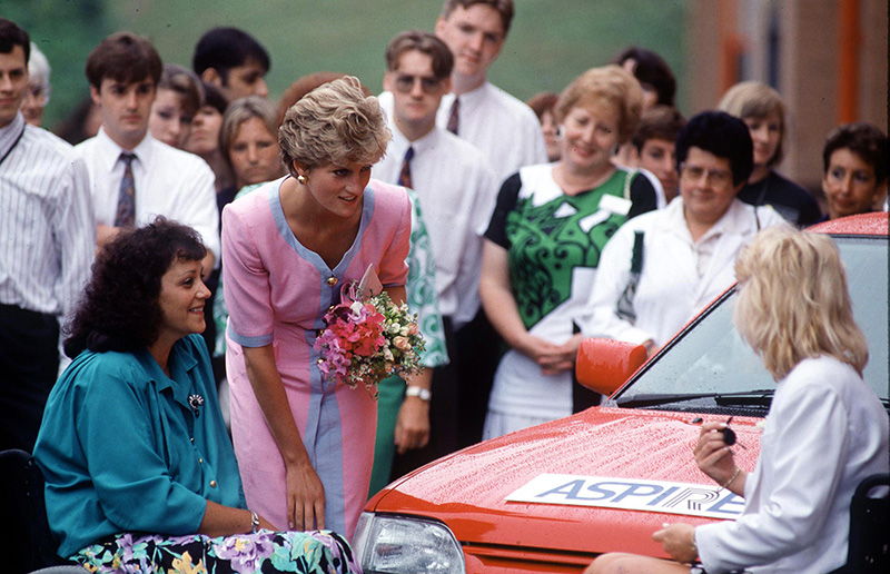 STANMORE, UNITED KINGDOM - JULY 01:  Diana, Princess Of Wales, On Behalf Of The Charity Aspire (association For Spinal Injury Research, Rehabilitation And Reintegration) At The National Orthopaedic Hospital In Stanmore On Her 31st Birthday On 1st July 1992  (Photo by Tim Graham Photo Library via Getty Images)