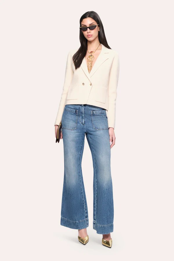 model in a fall 2025 look from Elie Tahari