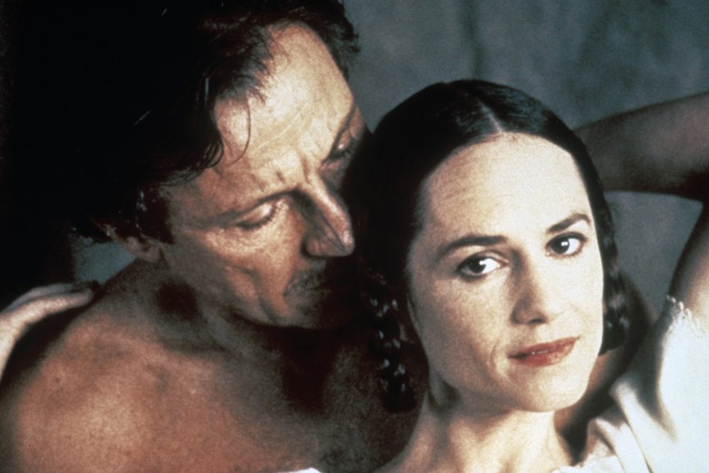 THE PIANO, from left: Harvey Keitel, Holly Hunter. 1993. ©Miramax / Courtesy Everett Collection