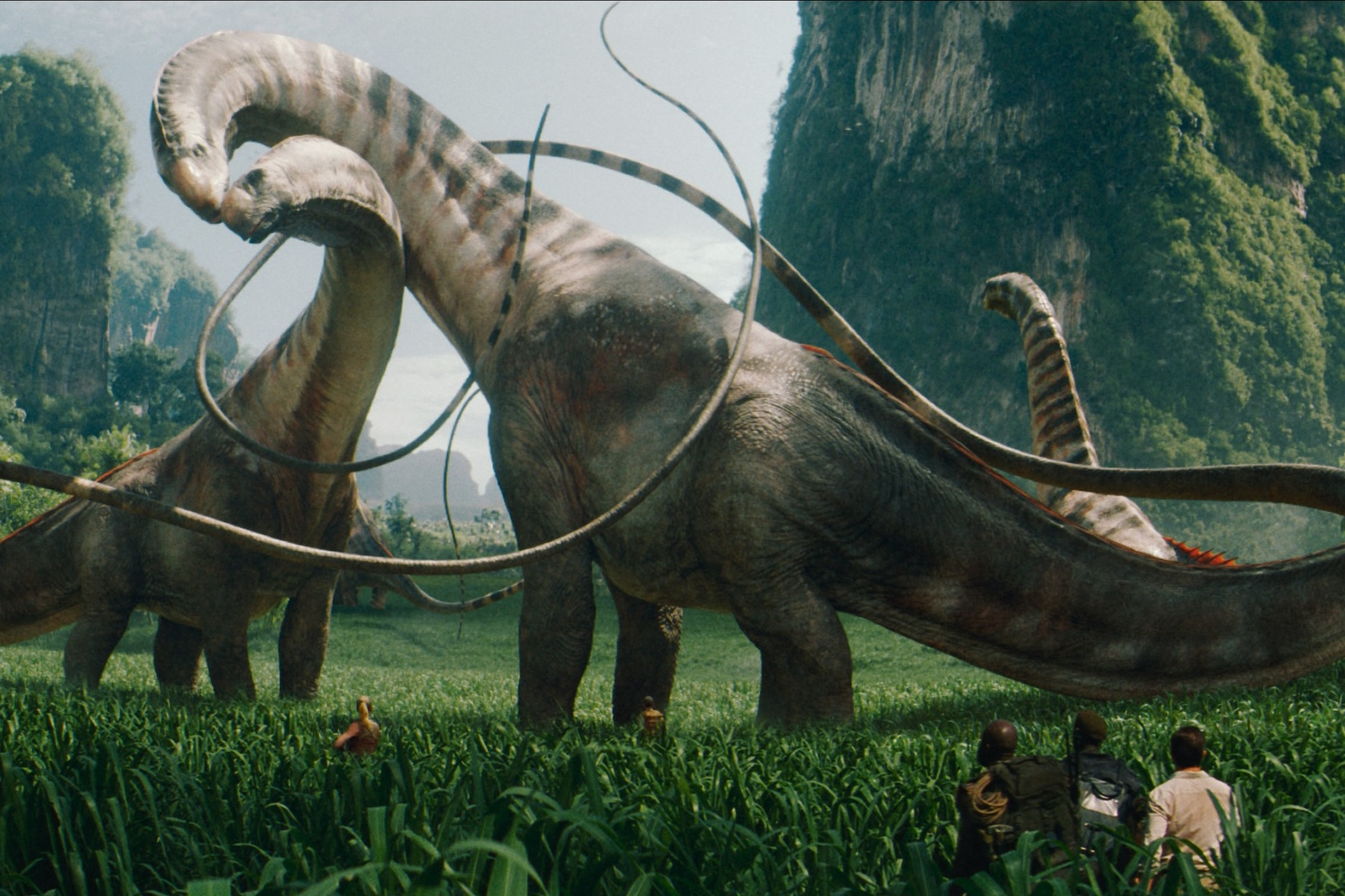JURASSIC WORLD: REBIRTH, (aka JURASSIC WORLD REBIRTH, aka JURASSIC WORLD 4), Titanosauruses, 2025. © Universal Pictures / Courtesy Everett Collection