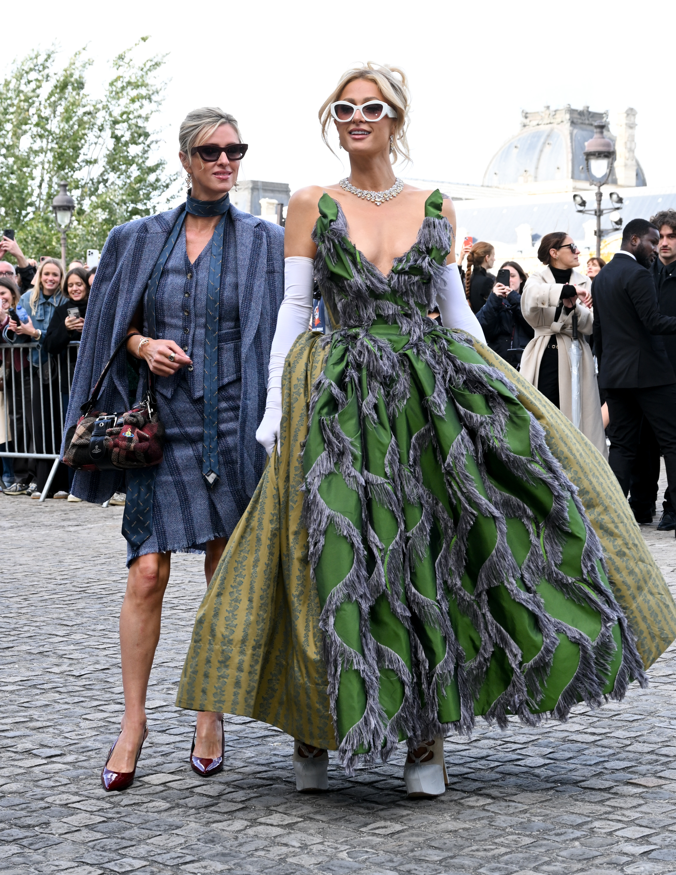 Nicky Hilton Rothschild, Paris Hilton at the Vivienne Westwood fashion show as part of Spring/Summer 2026 Paris Fashion Week on October 04, 2025 in Paris, France.