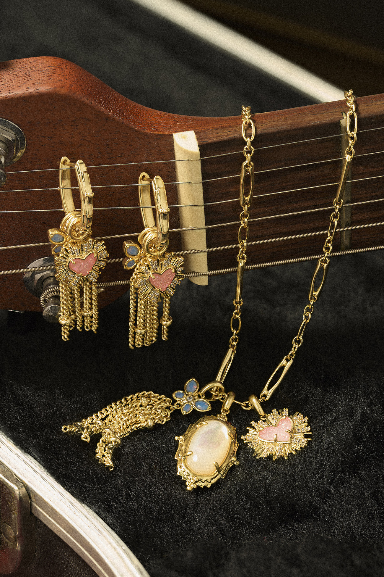 Dolly Parton x Kendra Scott